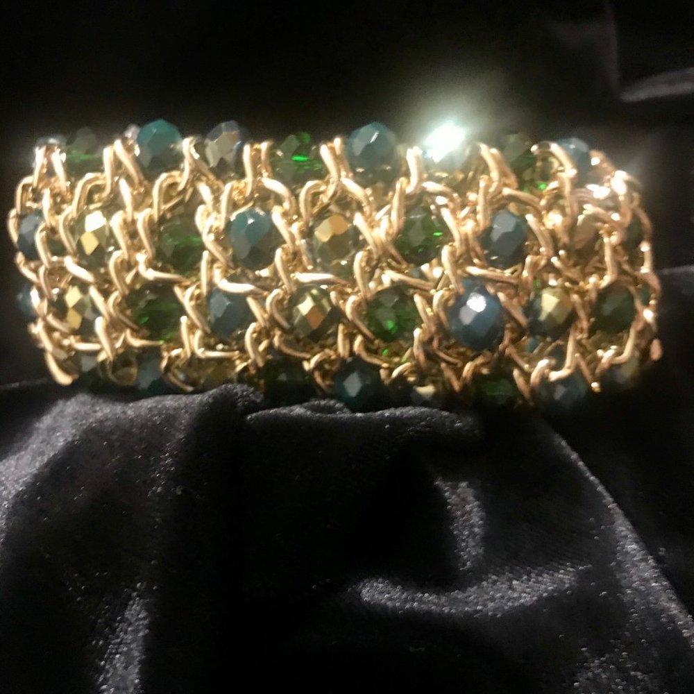 New! Jade Dream Gold Bracelet